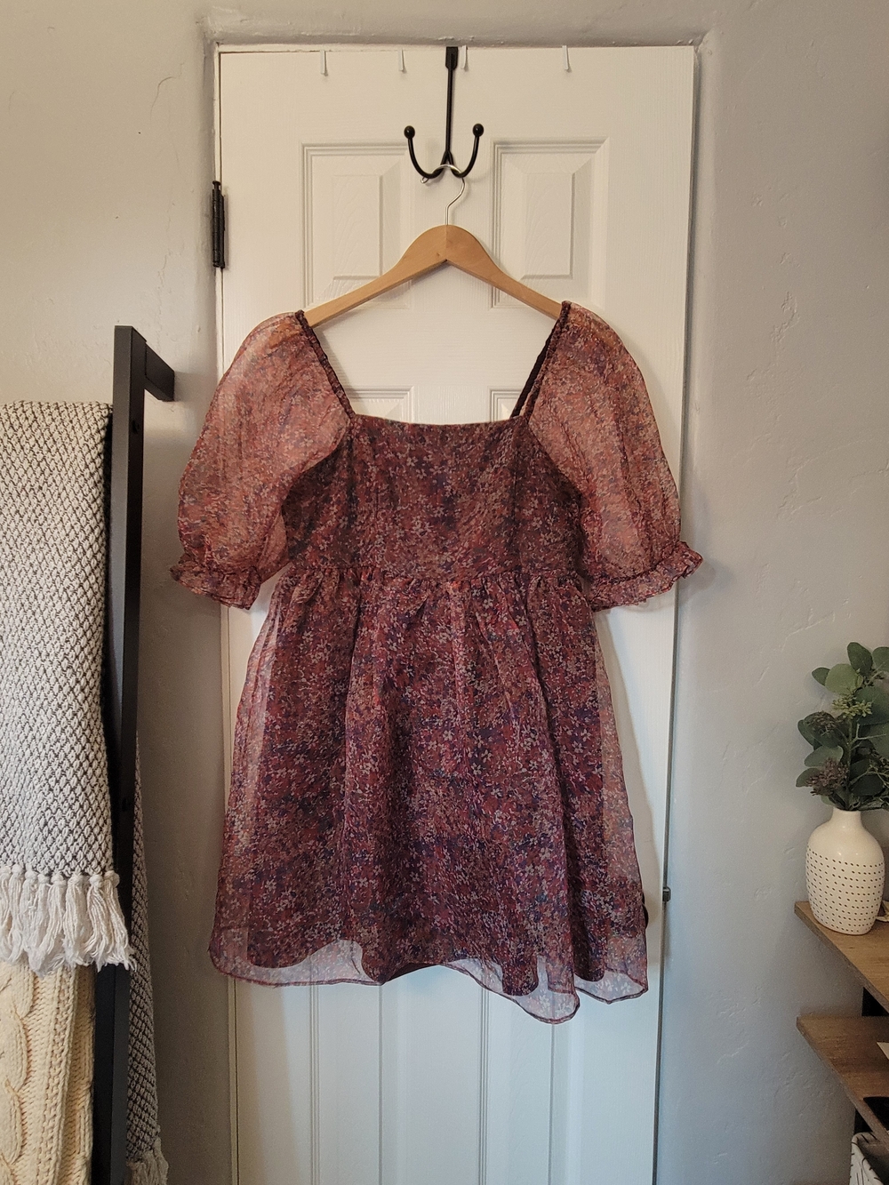 Endless Rose Burgundy Floral Puff Sleeve Mini Dress
